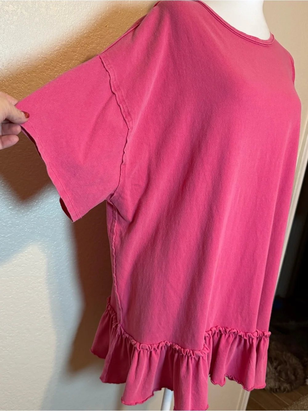 Free People We The Free Why Yes Ruffle Hem Tee Shirt Hot Pink Medium